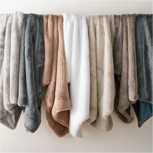 West Elm Chinchilla Faux Fur Throw 🥳HP🥳 - Picture 8 of 8